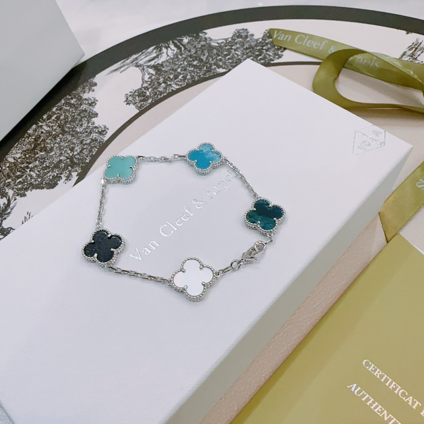 Van Cleef & Arpels Alhambra Bracelet
